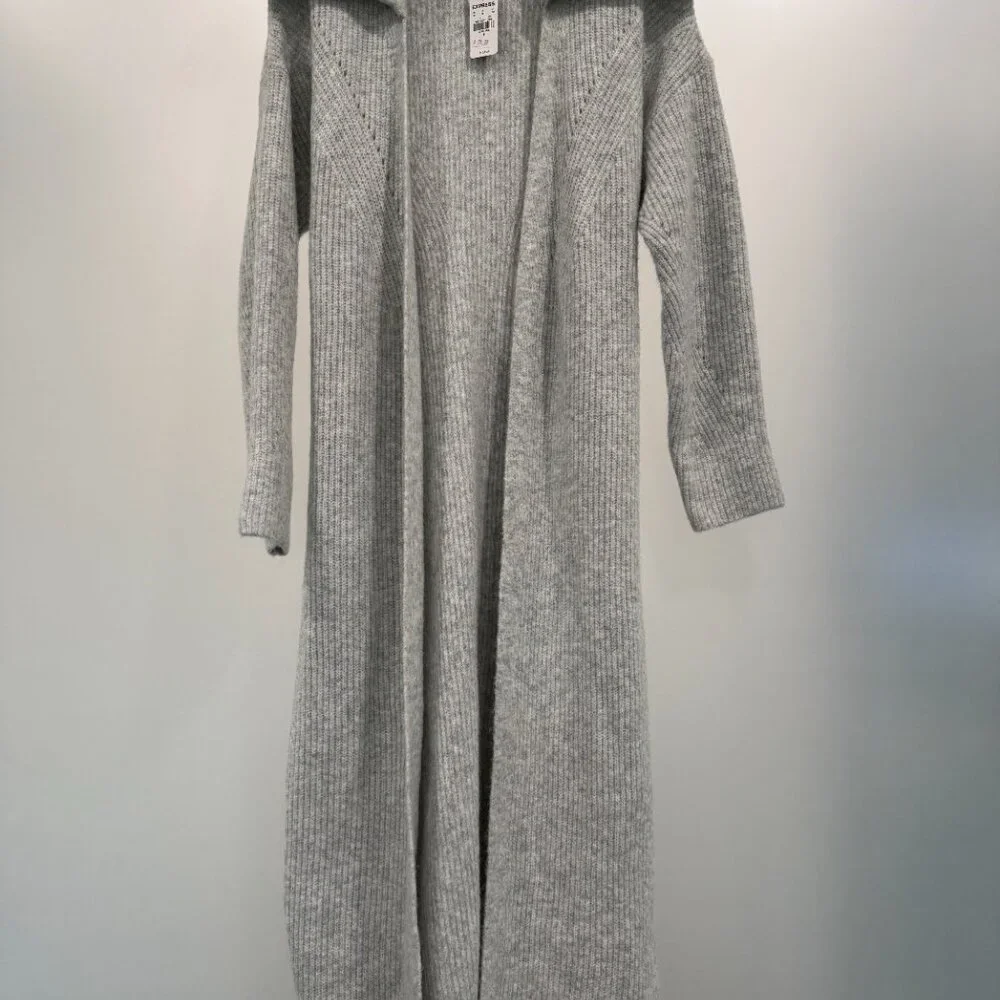 Express Gray Knit Cardigan - Picture 2 of 4